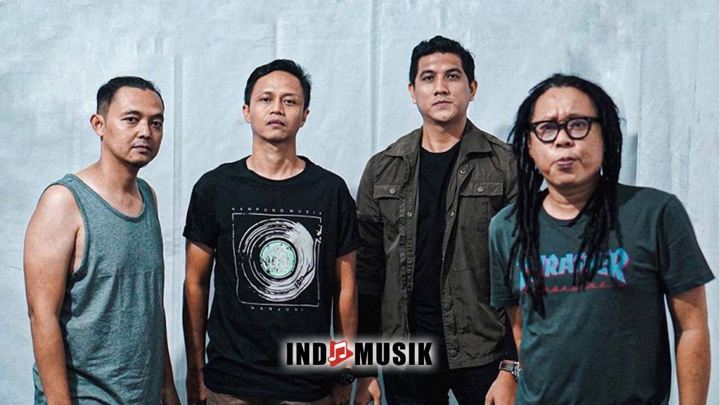 Naff: Jejak Perjalanan Band Populer dari 1998 hingga Sekarang