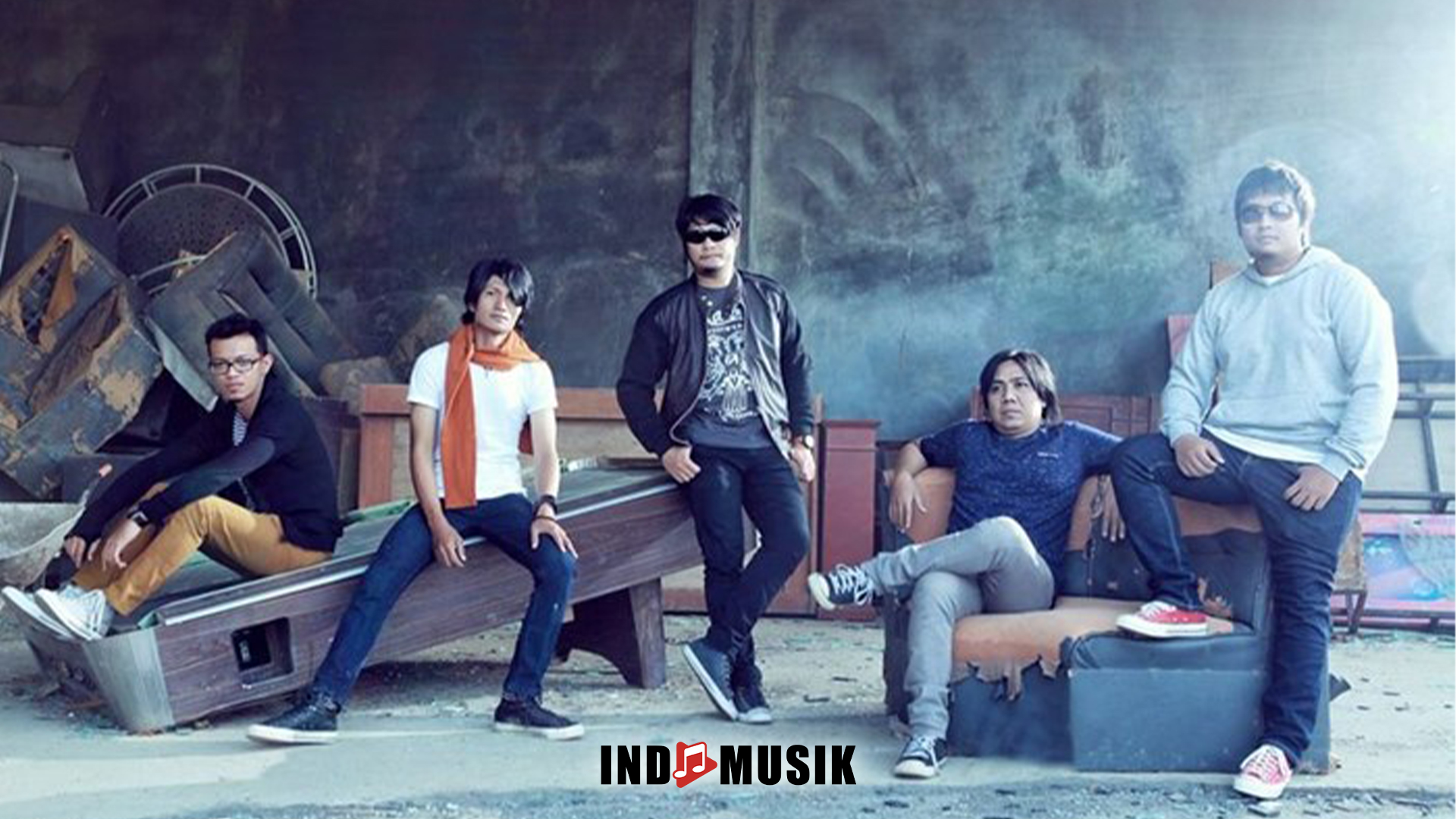 Flanella: Harmoni Pop yang Masih Dikenang hingga Kini