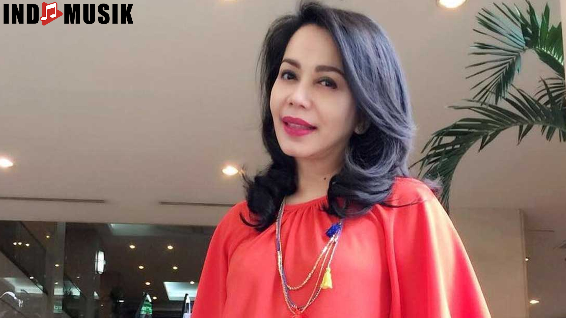 Iis Sugianto: Dari Lagu Cinta hingga Kiprah di Dunia Musik