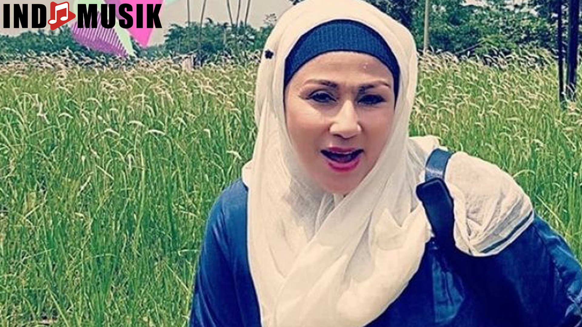 Dari Penyanyi Pop Hingga Ikon: Camelia Malik dan Jejak Kariernya