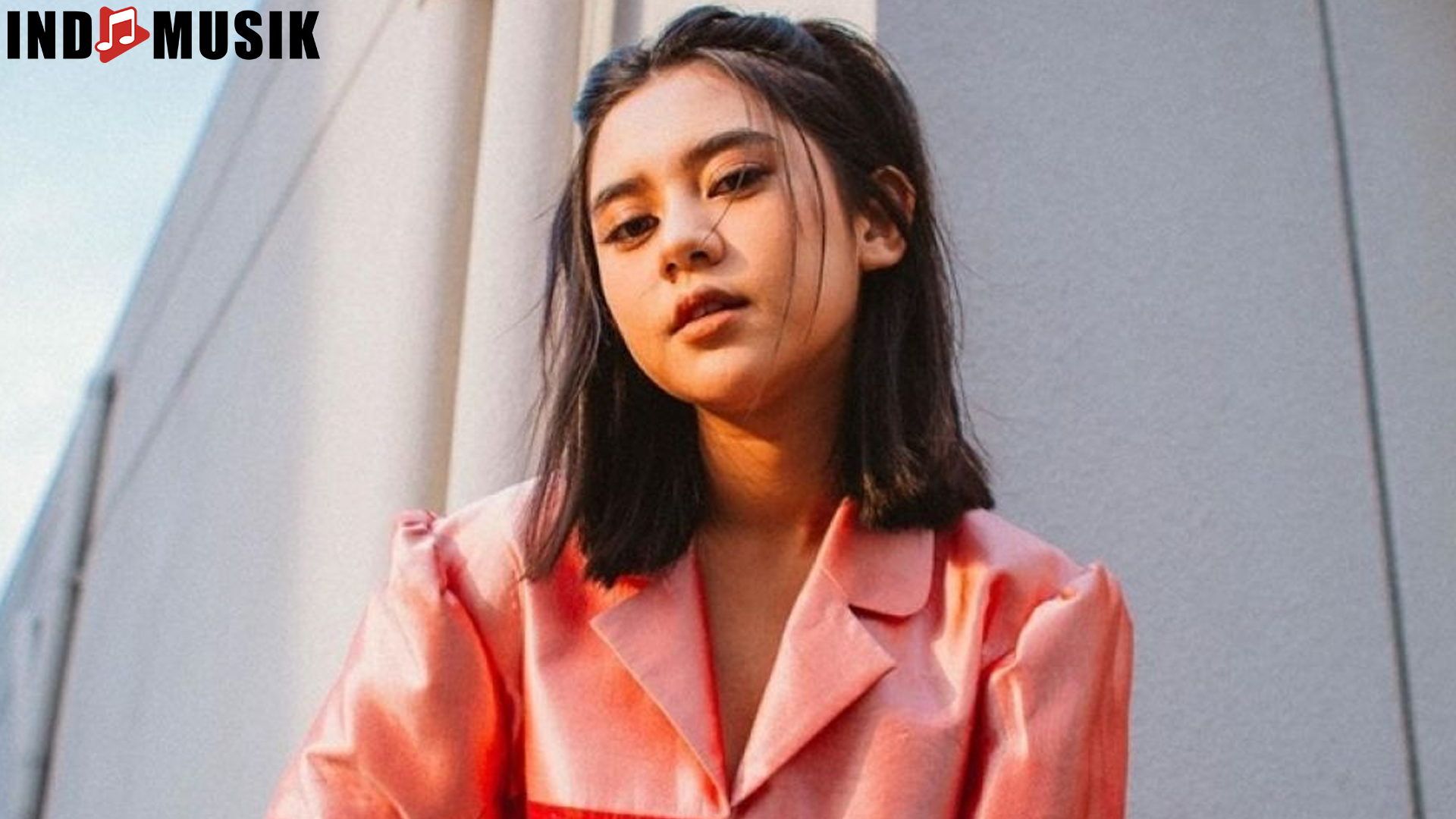 Ziva Magnolya: Menyentuh Hati dengan Lagu-Lagu yang Memikat