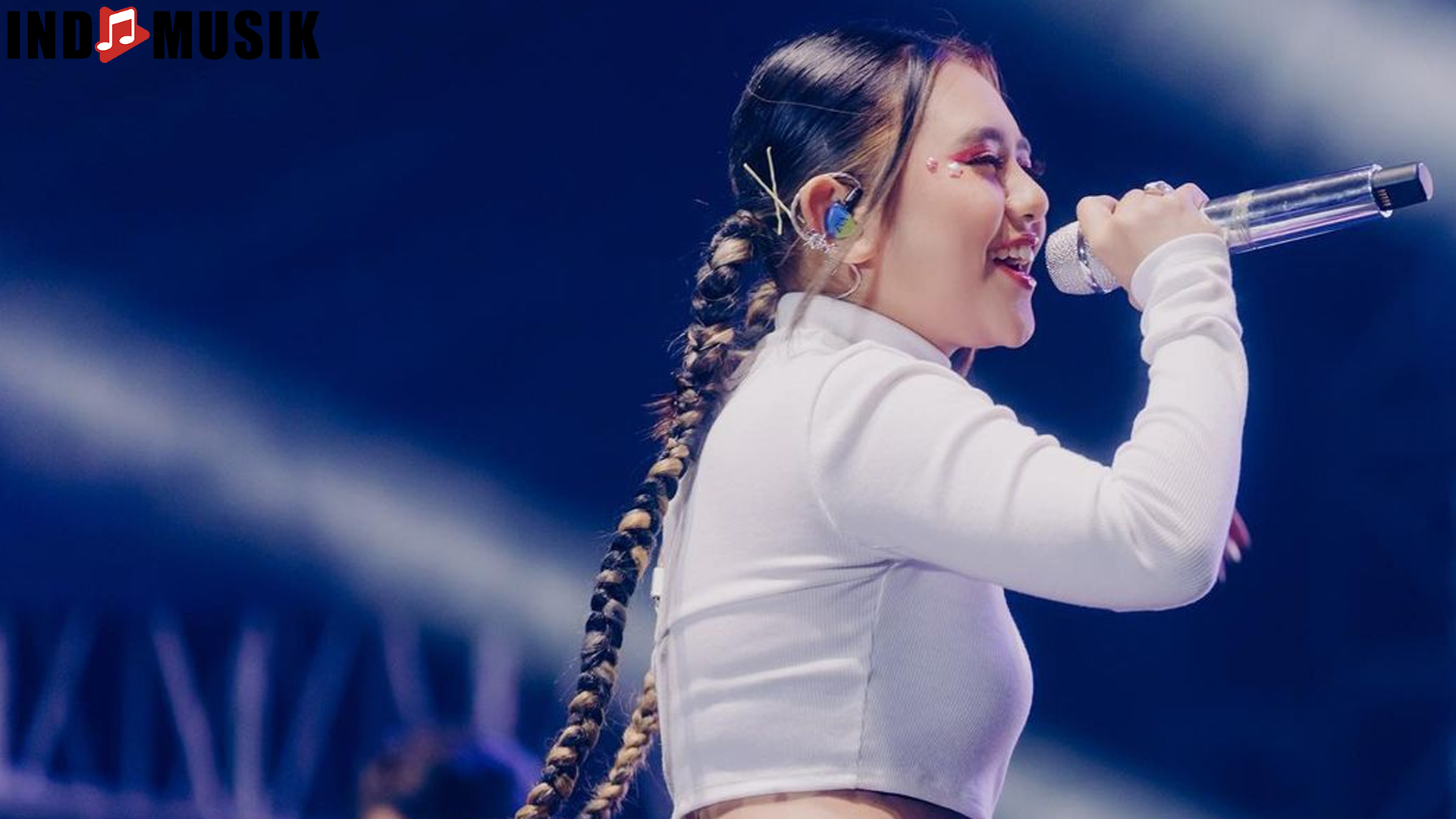 Ziva Magnolya: Menyentuh Hati dengan Lagu-Lagu yang Memikat