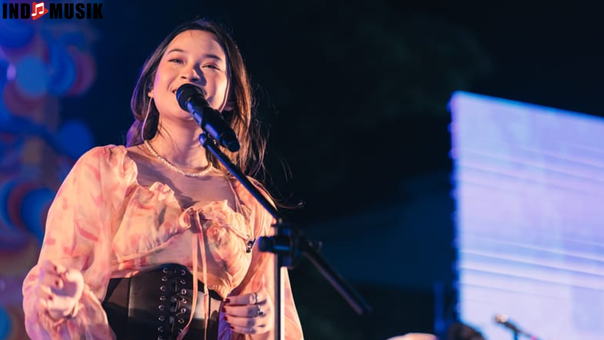 Raissa Anggiani: Melodi Indah yang Membangkitkan Emosi