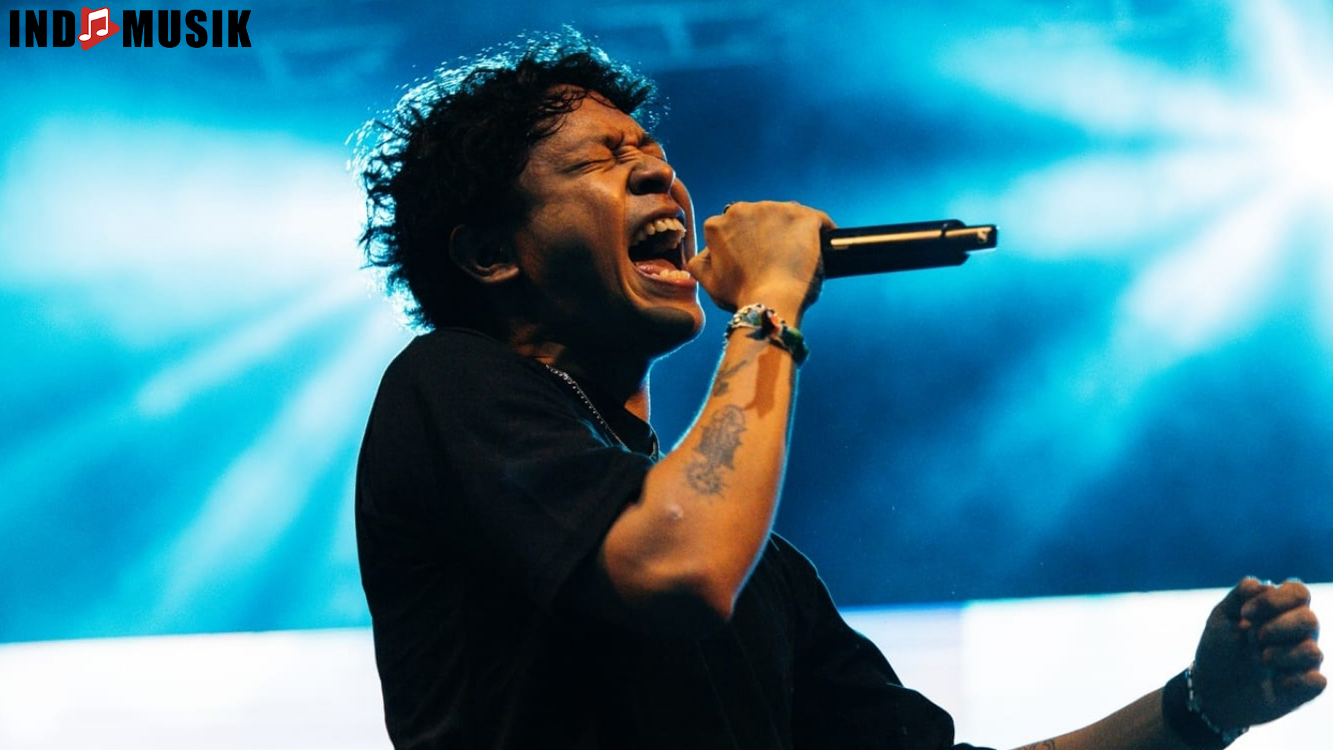 Menelusuri Perjalanan Musik Baskara Putra yang Mempesona