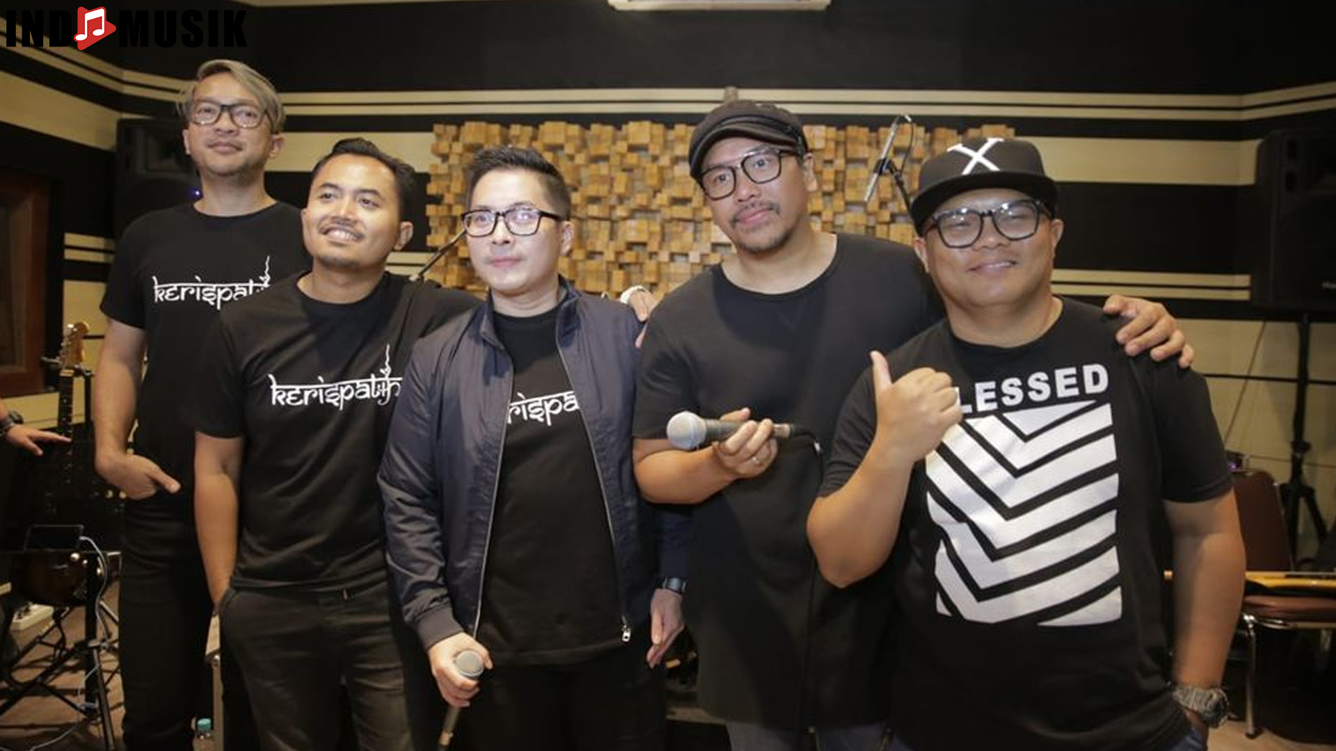 Vokalis Kerispatih: Perjalanan Karier dan Inspirasi Musiknya