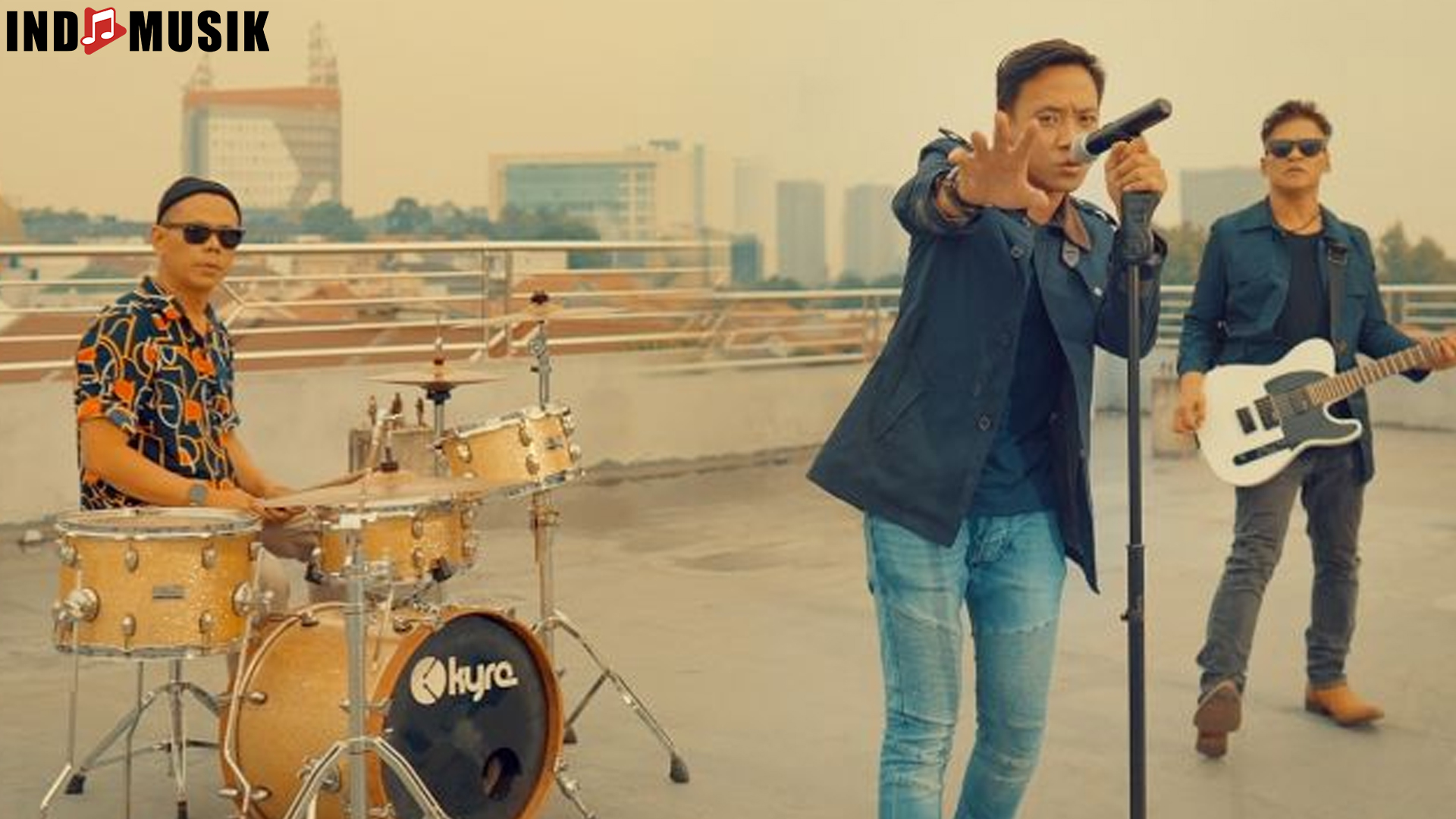 Caffeine, Bintang Baru yang Siap Guncang Panggung Musik