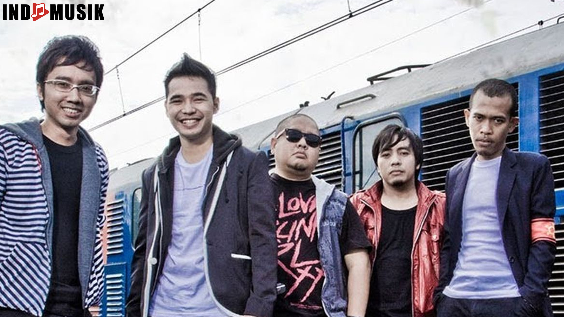 Perjalanan Vokal Putih Band dan Cerita dalam 6 Tahun Berkarya