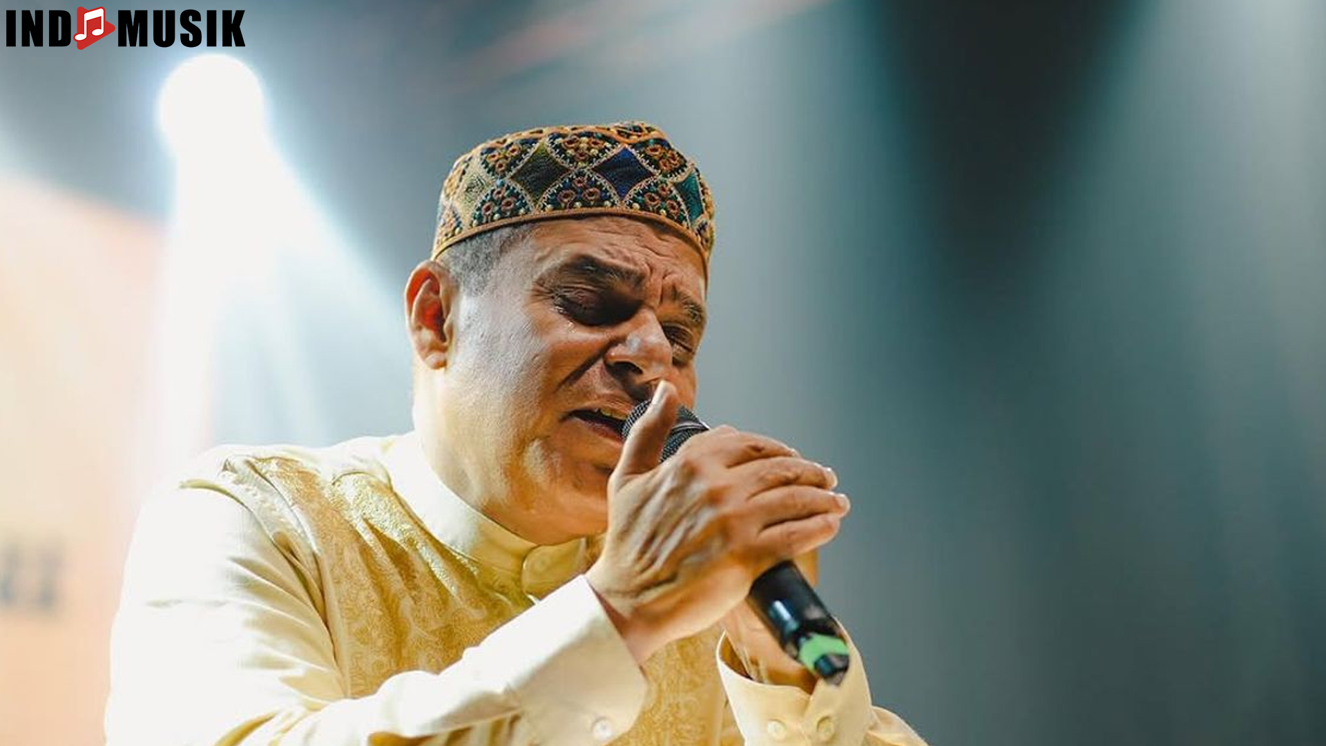 Menelusuri 5 Prestasi Penyanyi Haddad Alwi yang Menginspirasi