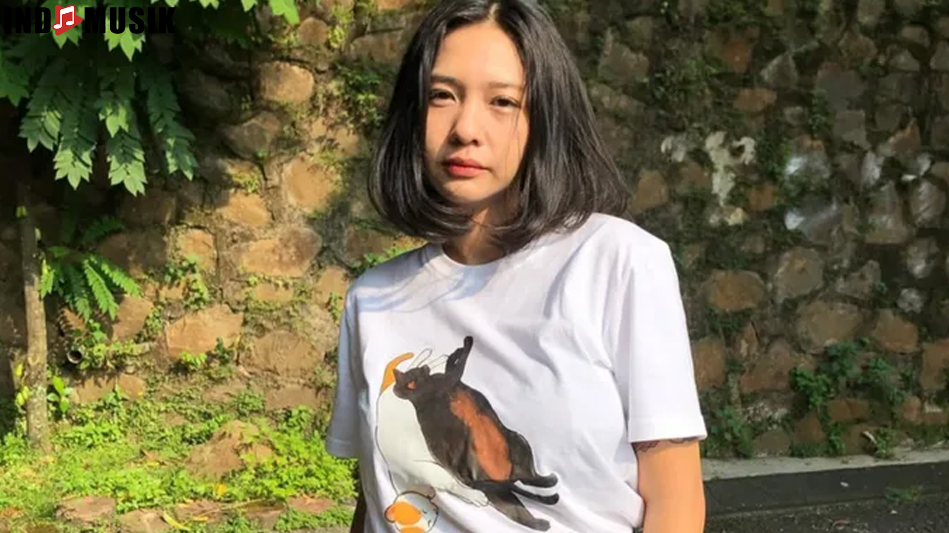 Perjalanan Karier Charita Utami dalam 7 Tahun Berkarya 3 Perjalanan Karier Charita Utami dalam 7 Tahun Berkarya