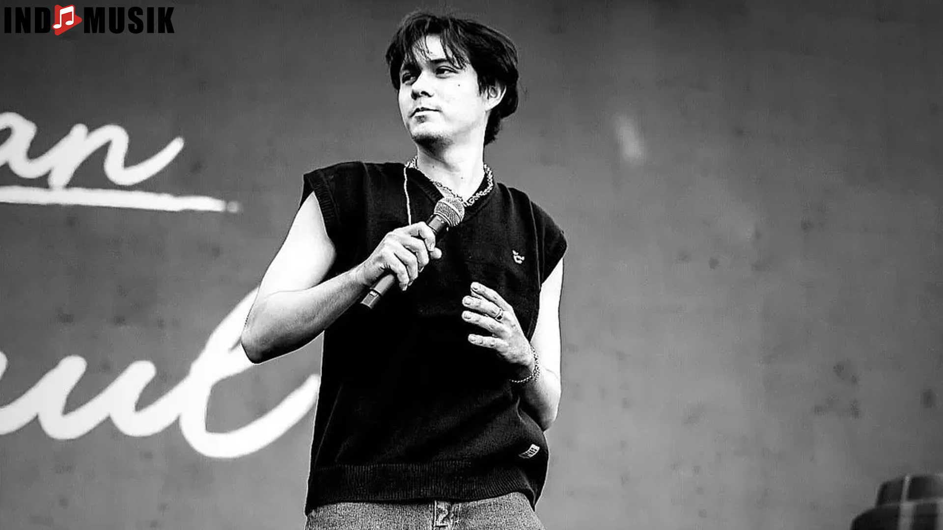 Menyelami Karier Nyoman Paul lewat 4 Momen Musik Penuh 3 Menyelami Karier Nyoman Paul lewat 4 Momen Musik Penuh