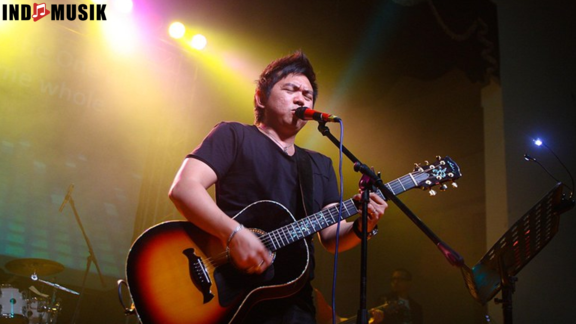 Evolusi Musik Sidney Mohede Menyentuh Selama 7 Tahun Terakhir 3 Evolusi Musik Sidney Mohede Menyentuh Selama 7 Tahun Terakhir