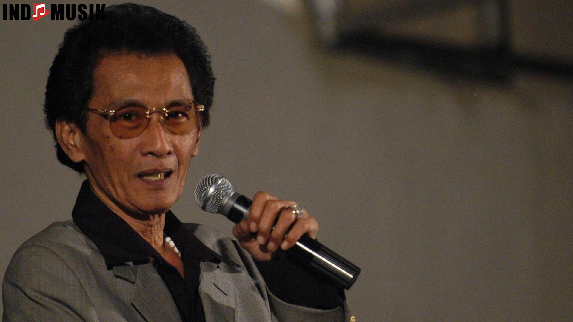 Mus Mulyadi: 5 Momen Karier yang Membuat Namanya Bersinar 4 Mus Mulyadi: 5 Momen Karier yang Membuat Namanya Bersinar