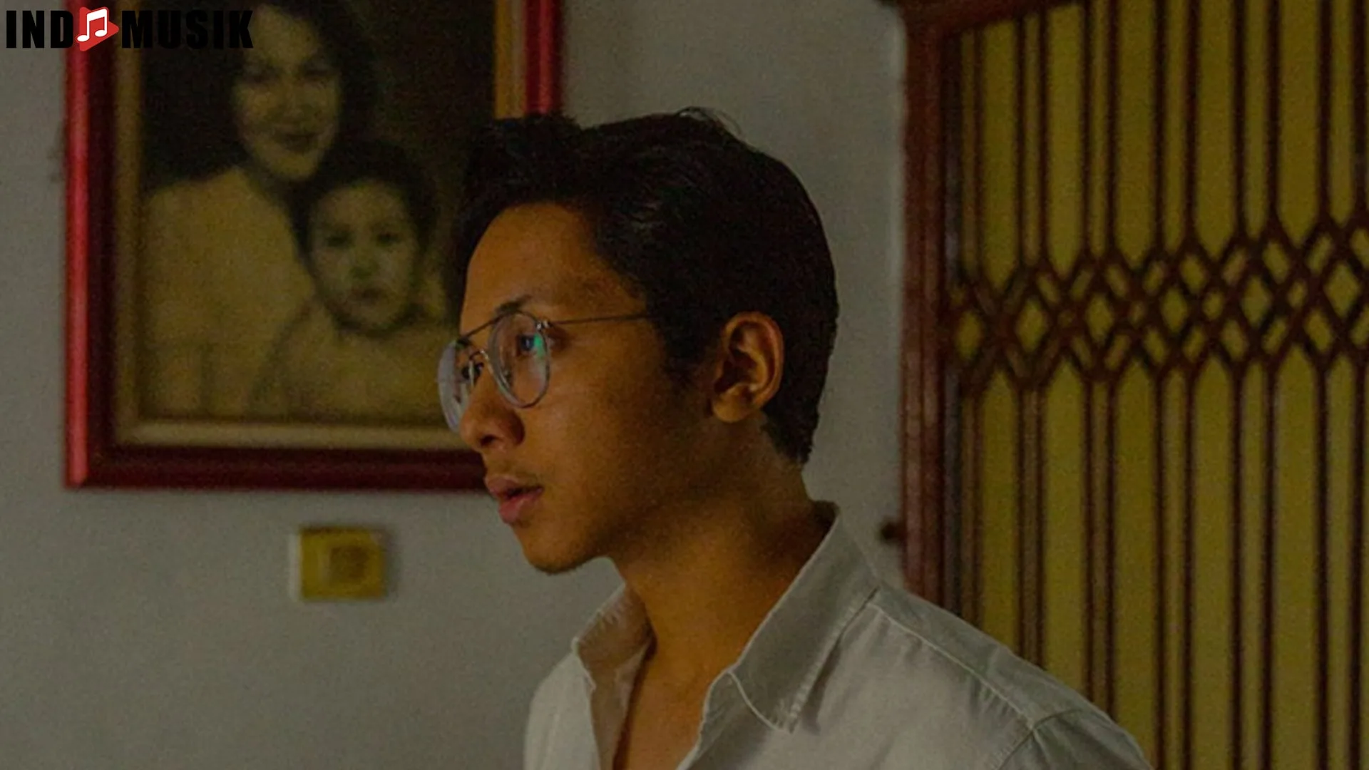 Dari Lagu Romantis ke Hits Populer 5 Momen Karier Aldrian Risjad 2 Dari Lagu Romantis ke Hits Populer 5 Momen Karier Aldrian Risjad