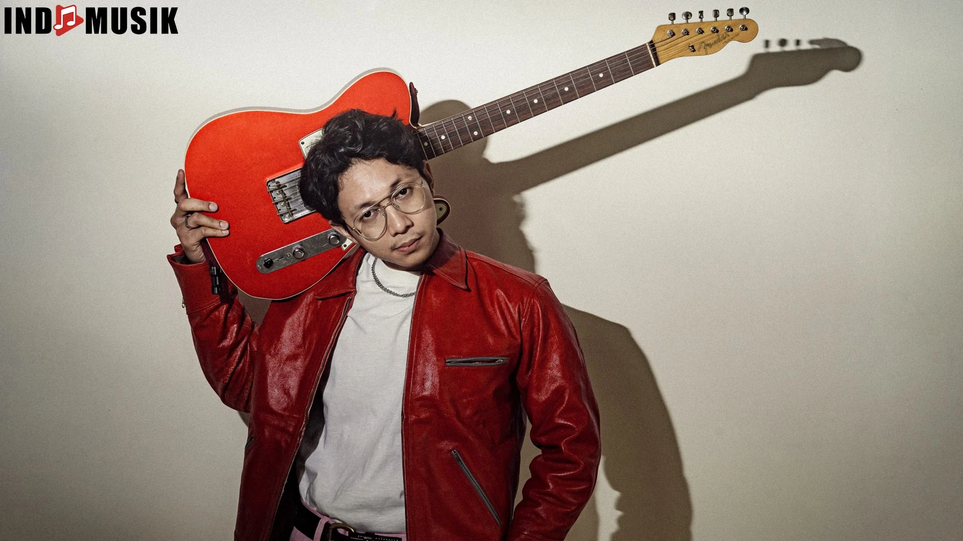 Dari Lagu Romantis ke Hits Populer 5 Momen Karier Aldrian Risjad 1 Dari Lagu Romantis ke Hits Populer 5 Momen Karier Aldrian Risjad