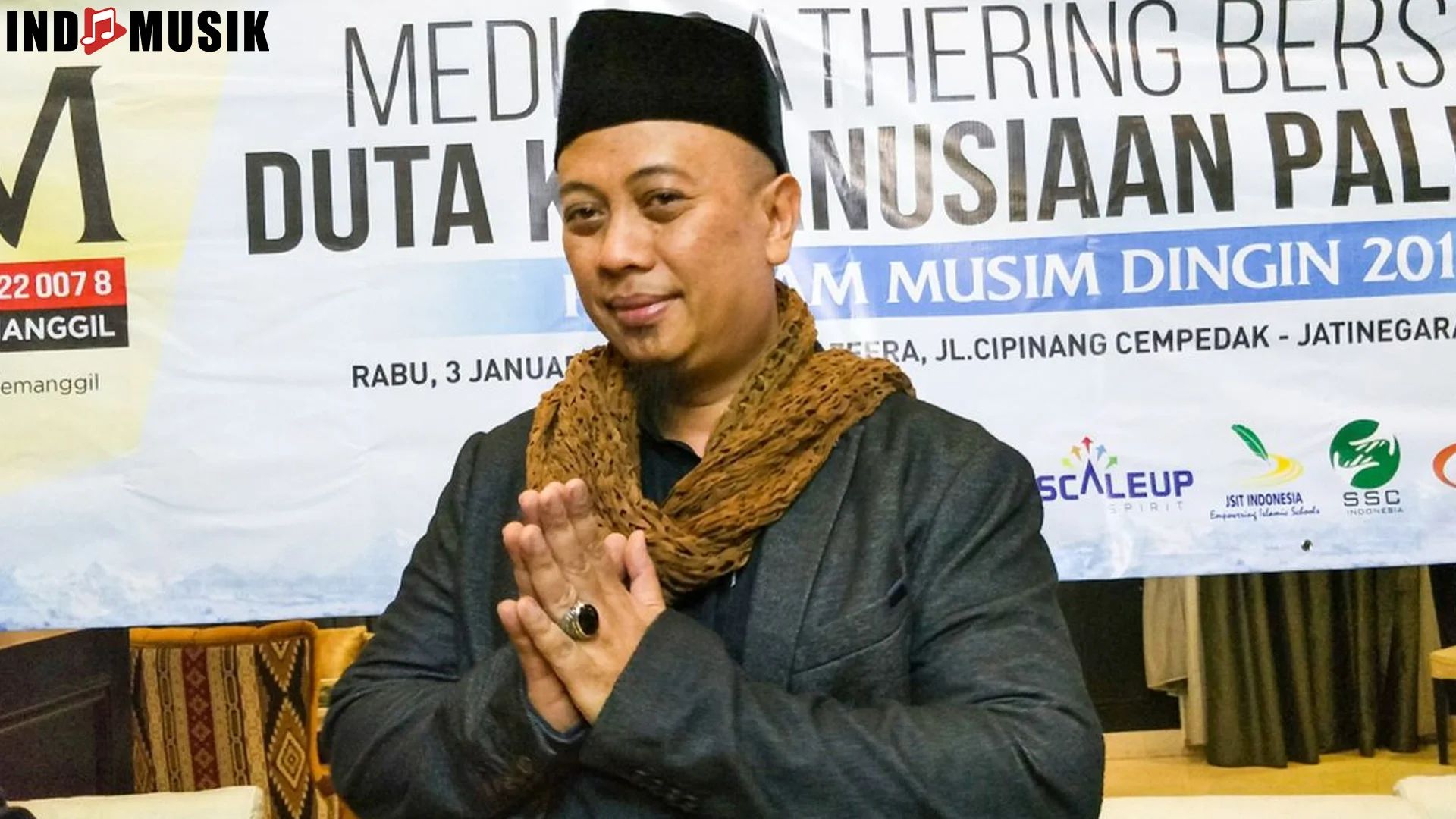 Opick 5 Gaya Hidup Simpel tapi Bikin Fans Makin Respect