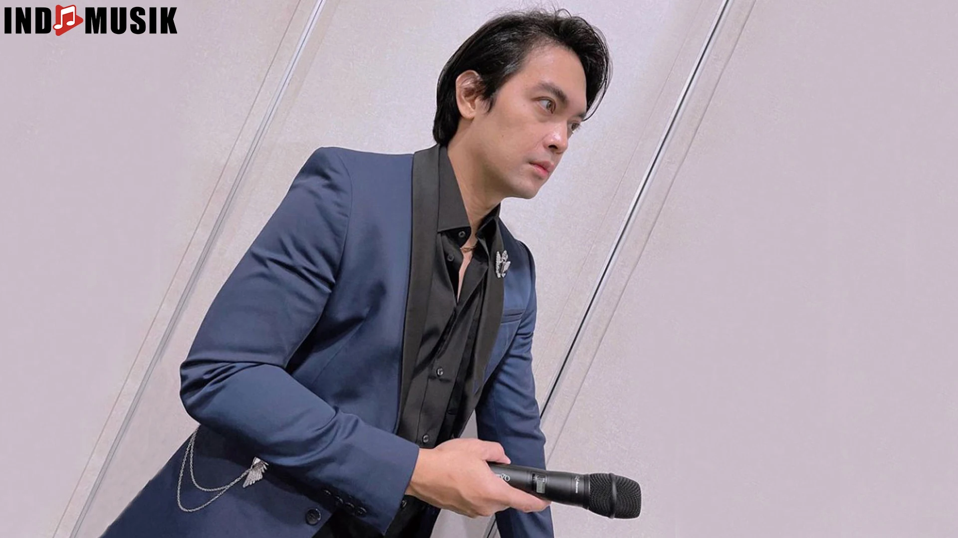 5 Alasan Donnie Sibarani Tetap Eksis di Dunia Musik Indonesia