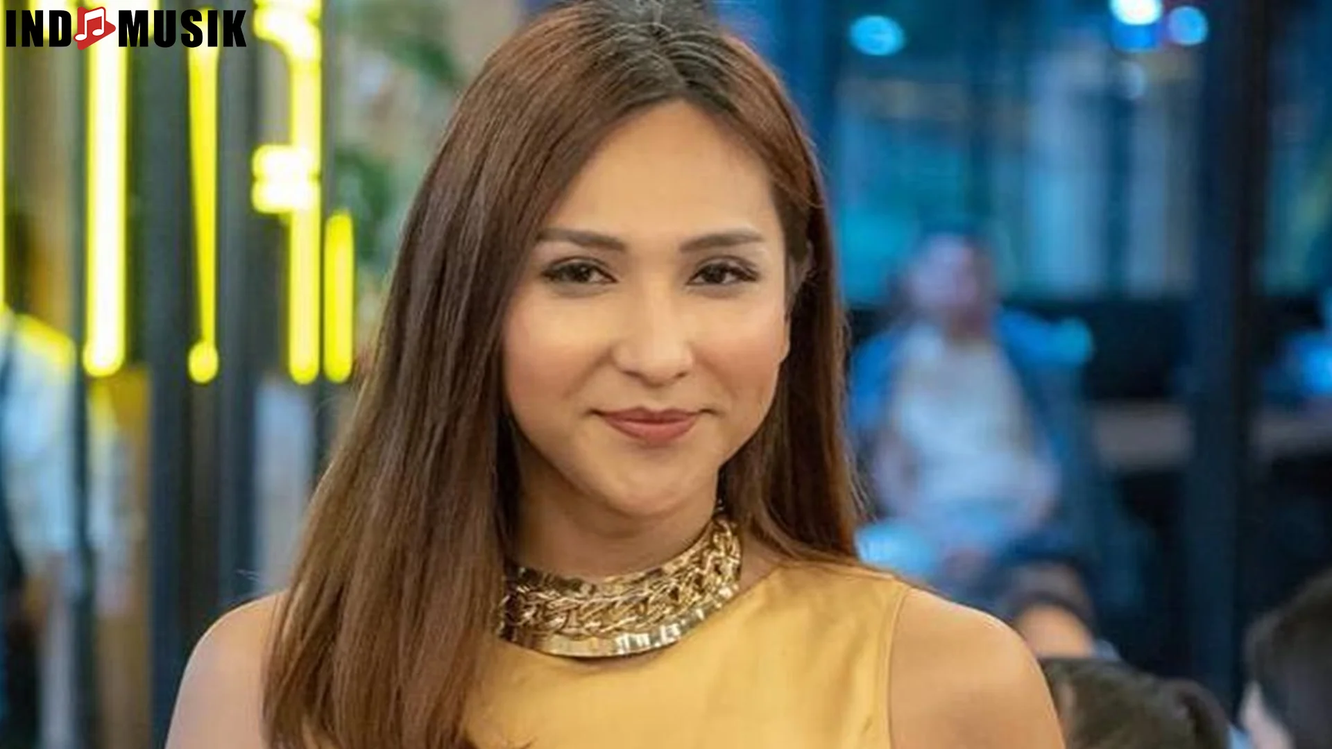 Dena Rachman Jadi Legenda Musik Lokal 5 Lagu Ini Masih Sering Diputar