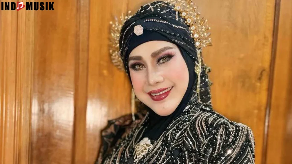Album Elvy Sukaesih 4 Terbaik yang Bonus Didengar Pecinta Musik Dangdut