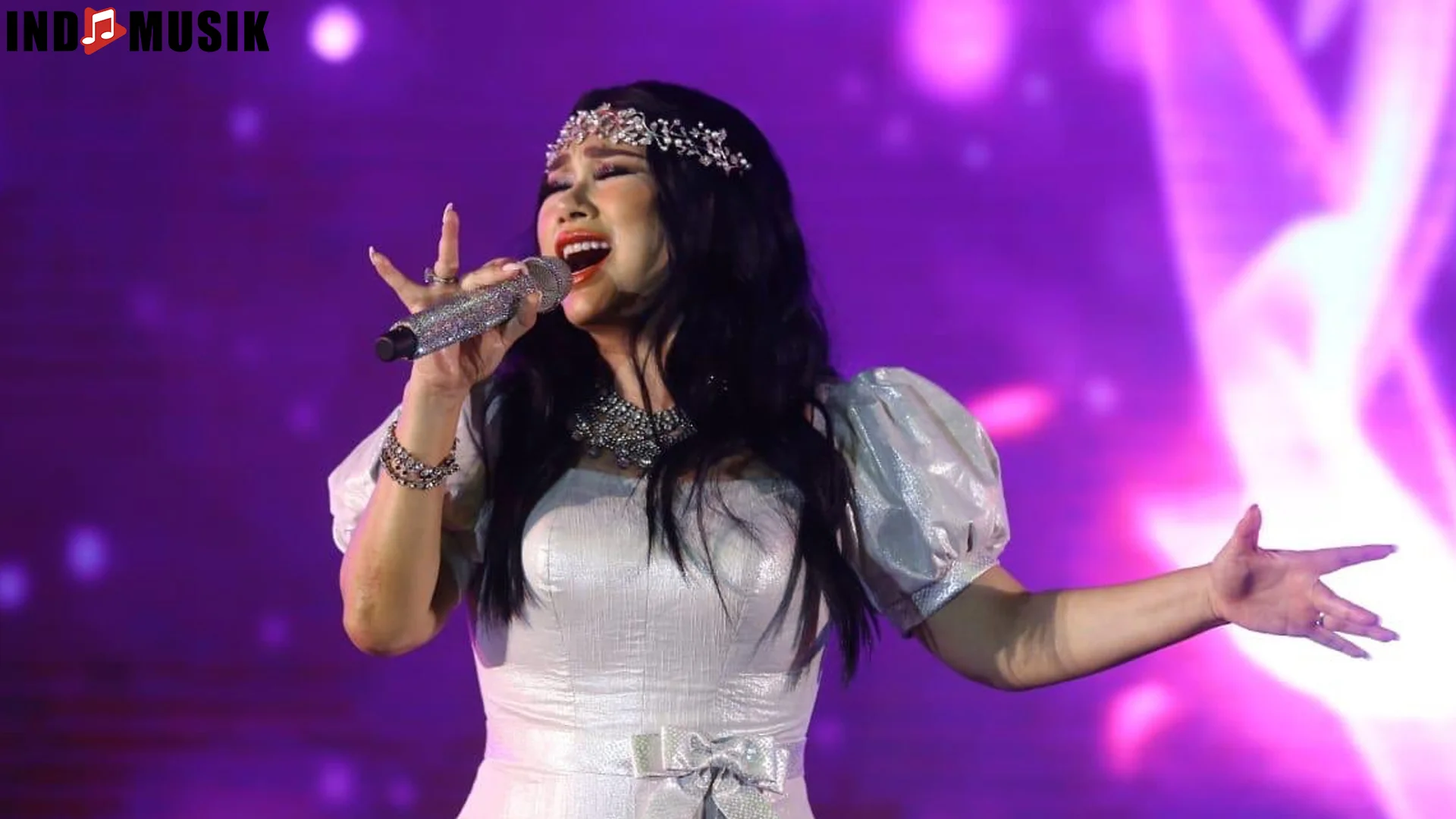 Titi DJ 4 Kolaborasi Musik Super Ikonik Sepanjang Kariernya